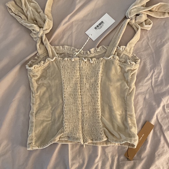 Reformation Colomba Velvet Top. color almond, size 4 - Picture 3 of 3